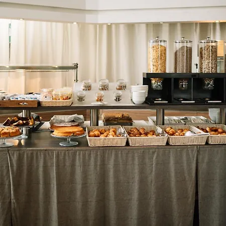 Cosmopolitan 4* Bologna